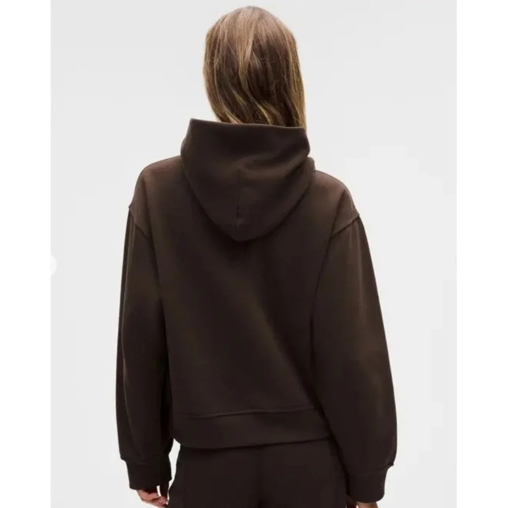 lululemon athletica extra roomy